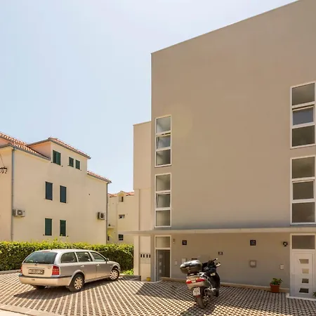 דירה Firule Apartment-two Bedroom Urban Chic-prime Location-walk To Beach-free Parking